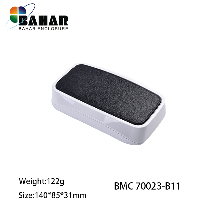 BMC 70023-B | 140 x 85 x 31 mm